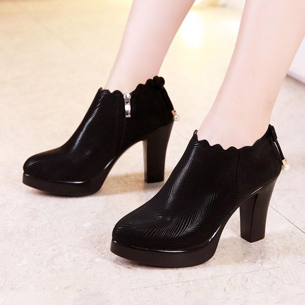 dress shoes autumn and winter thick bottomed waterproof platform cheongsam show high heels women's heel large plush deep mouth, Black
dress shoes autumn and winter thick bottomed waterproof platform cheongsam show high heels women's heel large plush deep mouth, Black