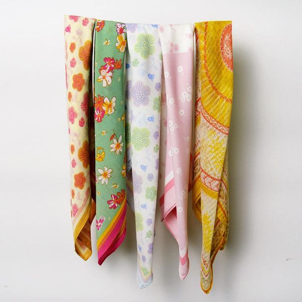 scarves jtvovo 2021 50x50cm women's luxury square scarf with cotton print bandana headscarf handkerchief foulard neckerchief, Blue;gray
scarves jtvovo 2021 50x50cm women's luxury square scarf with cotton print bandana headscarf handkerchief foulard neckerchief, Blue;gray