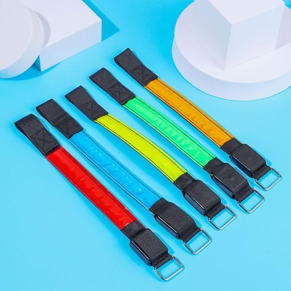 elbow & knee pads outdoor running bracelet sports flashing wristbands led luminous light armband reflective safety belt, Black;gray
elbow & knee pads outdoor running bracelet sports flashing wristbands led luminous light armband reflective safety belt, Black;gray