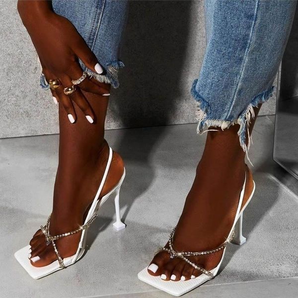 sandals 2021 women's summer thin heels fashion chain crystal back strap solid slip on pumps modern party vacation shoes, Black
sandals 2021 women's summer thin heels fashion chain crystal back strap solid slip on pumps modern party vacation shoes, Black