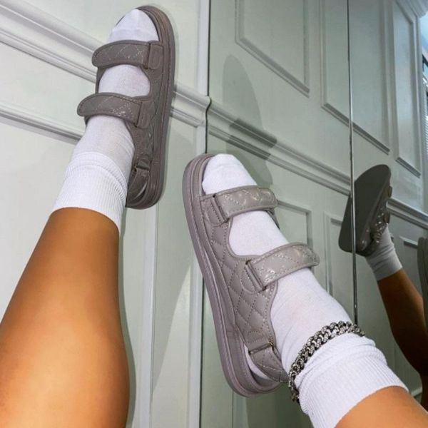 women sandals spring summer slippers new rhombus small fragrant wind flat-bottomed sandals comfortable versatile, Black
women sandals spring summer slippers new rhombus small fragrant wind flat-bottomed sandals comfortable versatile, Black
