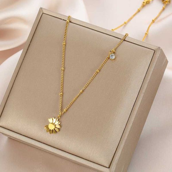 chains 316l stainless steel daisy zircon pendant charms chain choker necklace for women fashion fine jewelry party gifts san529, Silver
chains 316l stainless steel daisy zircon pendant charms chain choker necklace for women fashion fine jewelry party gifts san529, Silver