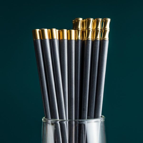 chopsticks 1pair tableware for household reusable copper head chinese portable non-slip alloy/aluminum alloy nice gift
chopsticks 1pair tableware for household reusable copper head chinese portable non-slip alloy/aluminum alloy nice gift