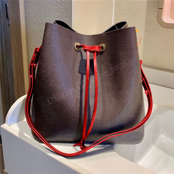 cosmetic bags cases designer handbag bucket shoulder tote crossbody bag purse wallets letters drawstring open large capacity women luxurys h
cosmetic bags cases designer handbag bucket shoulder tote crossbody bag purse wallets letters drawstring open large capacity women luxurys h
