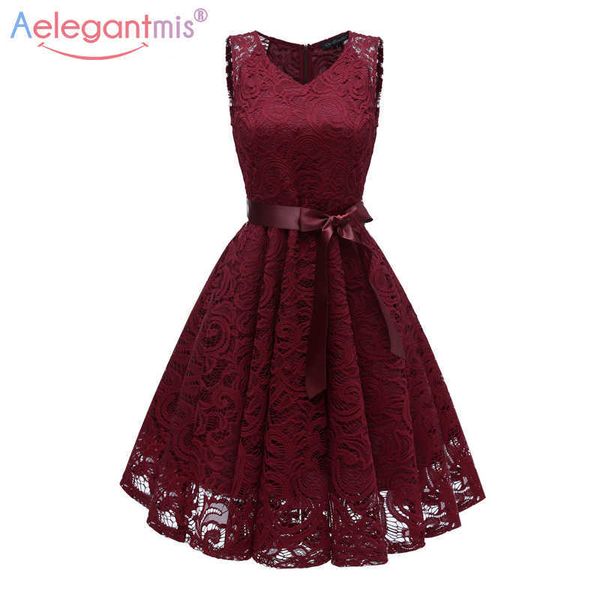 aelegantmis spring v neck lace dress women elegant celebrity evening party ladies slim sleeveless a-line es 210607, Black;gray
aelegantmis spring v neck lace dress women elegant celebrity evening party ladies slim sleeveless a-line es 210607, Black;gray