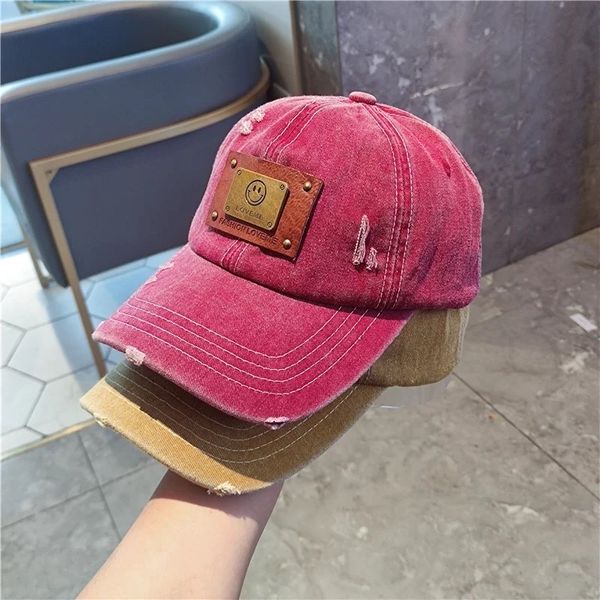 baseball cap women's washed denim smiling face versatile couple sunshade classic duck tongue hat, Black;white
baseball cap women's washed denim smiling face versatile couple sunshade classic duck tongue hat, Black;white