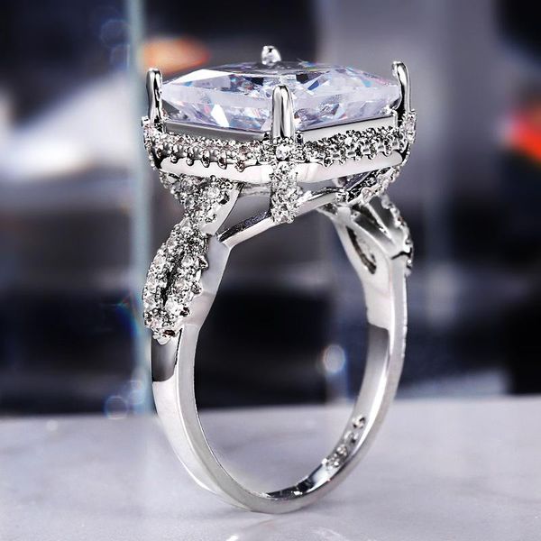 wedding rings jk transparent square cubic zirconia women luxury bridal engagement ring twist design statement female jewelry, Slivery;golden
wedding rings jk transparent square cubic zirconia women luxury bridal engagement ring twist design statement female jewelry, Slivery;golden