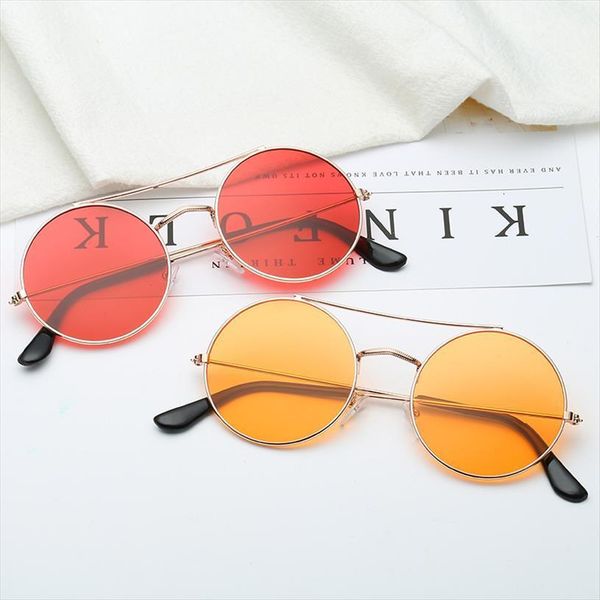 retro round red sunglasses women brand designer sun glasses for female male alloy mirror oculos de sol brown, White;black
retro round red sunglasses women brand designer sun glasses for female male alloy mirror oculos de sol brown, White;black