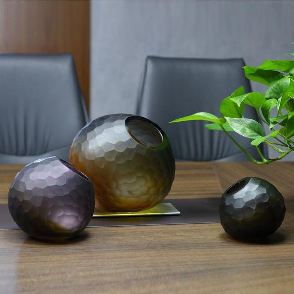 decorative objects & figurines glass vase hand carved, ground and blown handicraft ornaments indoor soft decoration art 
decorative objects & figurines glass vase hand carved, ground and blown handicraft ornaments indoor soft decoration art