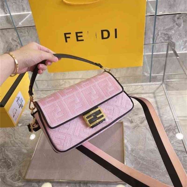 wholesale outlet denim canvas embroidery hand square f staff small large capacity messenger bag yw luxurys designers bag
wholesale outlet denim canvas embroidery hand square f staff small large capacity messenger bag yw luxurys designers bag