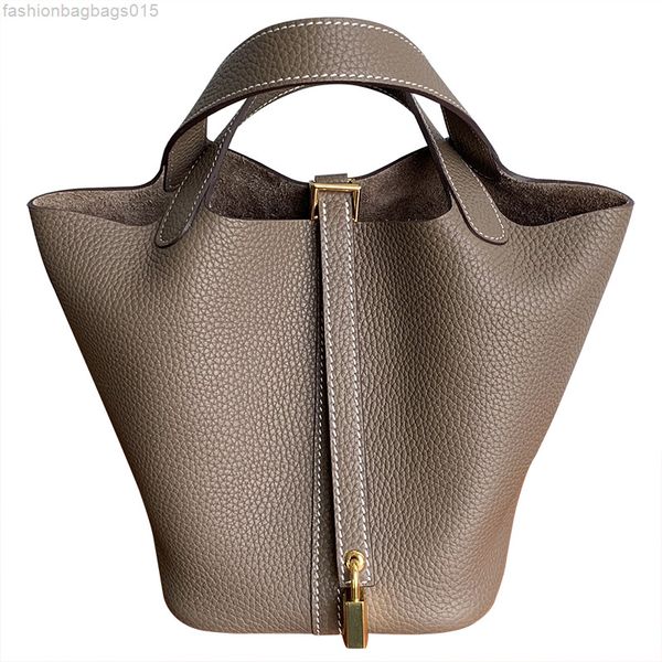 upgraded litchi grain first layer cow leather 18cm vegetable basket bag leather bucket bag portable womens bag a-001
upgraded litchi grain first layer cow leather 18cm vegetable basket bag leather bucket bag portable womens bag a-001