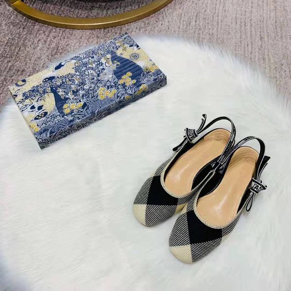 sandals slippers 2021 summer new d family thick heel flat sandals women's bow letter hollow square head women's single shoes zlyan, Black
sandals slippers 2021 summer new d family thick heel flat sandals women's bow letter hollow square head women's single shoes zlyan, Black