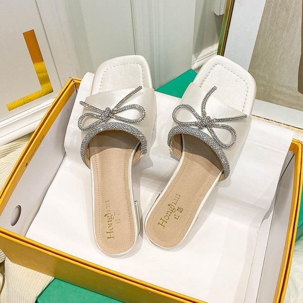 slippers glitter slides shoes casual butterfly-knot slipers women low jelly luxury 2021 hoof heels rubber pu fash, Black
slippers glitter slides shoes casual butterfly-knot slipers women low jelly luxury 2021 hoof heels rubber pu fash, Black