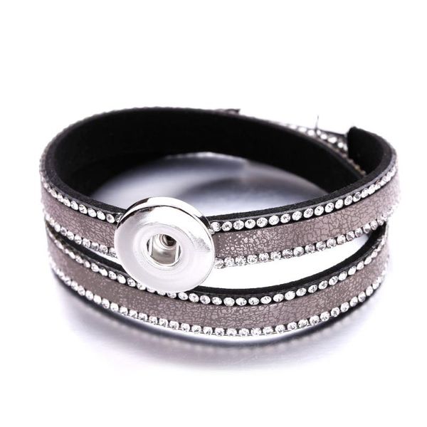 charm bracelets 2021 snap button jewelry vintage beaded black leather bracelet fit 18mm buttons bohemia, Golden;silver
charm bracelets 2021 snap button jewelry vintage beaded black leather bracelet fit 18mm buttons bohemia, Golden;silver