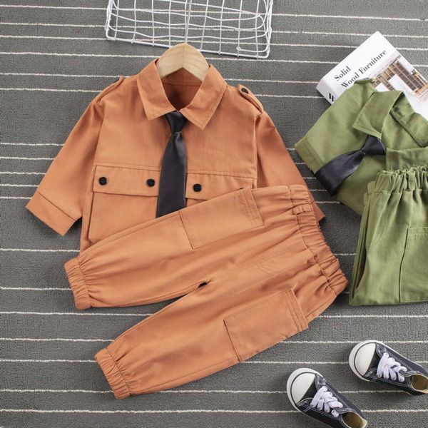 spring 0-4 year old boys' new solid color lapel 2-piece children's sports suit, White
spring 0-4 year old boys' new solid color lapel 2-piece children's sports suit, White