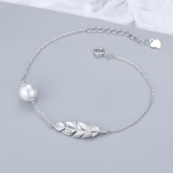 link, chain s925 sterling silver women's personalized simple leaf bracelet fashion creative inlaid pearl, Black
link, chain s925 sterling silver women's personalized simple leaf bracelet fashion creative inlaid pearl, Black