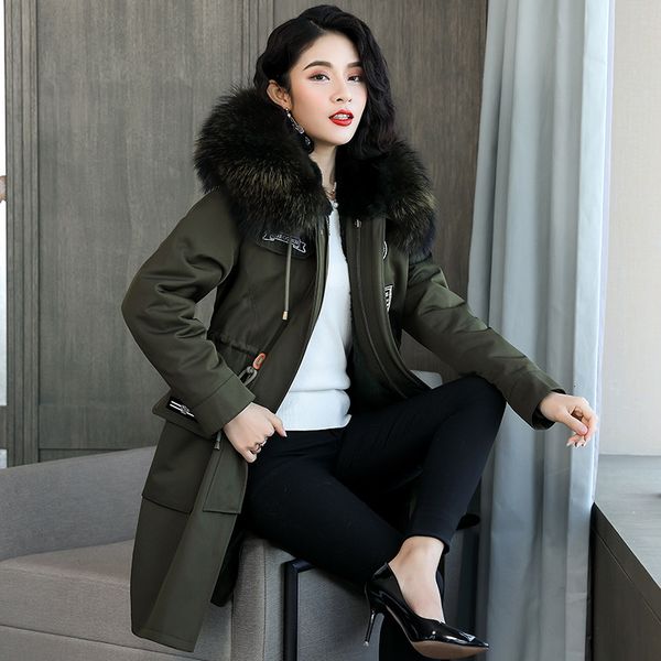 2021 new warm fur coats winter women's medium length thicking outwear fashionable with detachable inner raccoon collar adjustable waist, Black
2021 new warm fur coats winter women's medium length thicking outwear fashionable with detachable inner raccoon collar adjustable waist, Black