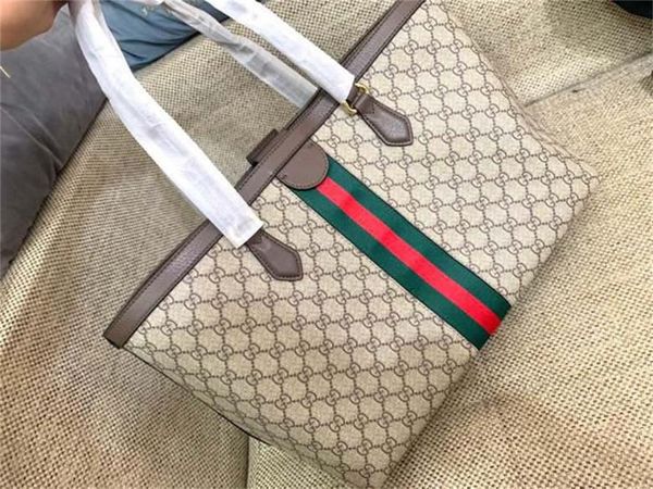 gucci 2021 new pu leather fashion women handbag ladies designer composite bag lady clutch bag shoulder tote female purse high qulity
gucci 2021 new pu leather fashion women handbag ladies designer composite bag lady clutch bag shoulder tote female purse high qulity