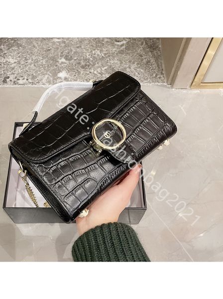 2021 classic luxury ladies fashion bags genuine leather hasp all-match dreamy and exquisite women cross body
2021 classic luxury ladies fashion bags genuine leather hasp all-match dreamy and exquisite women cross body