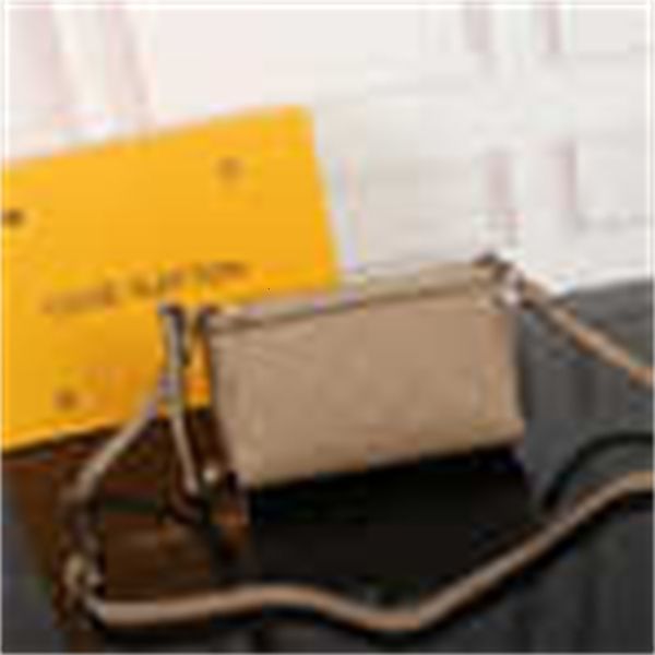 totes brand handbags designer shoulder luxury bag calfskin ale#m54330 iconic triangle handles bag bags all cross body leather laser clut
totes brand handbags designer shoulder luxury bag calfskin ale#m54330 iconic triangle handles bag bags all cross body leather laser clut