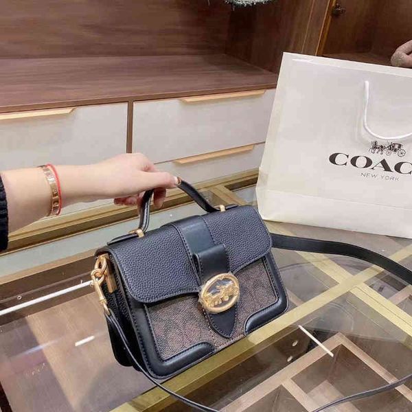 handbag women's large capacity portable messenger high end quality fashion versatile retro style zlydesigner bags
handbag women's large capacity portable messenger high end quality fashion versatile retro style zlydesigner bags