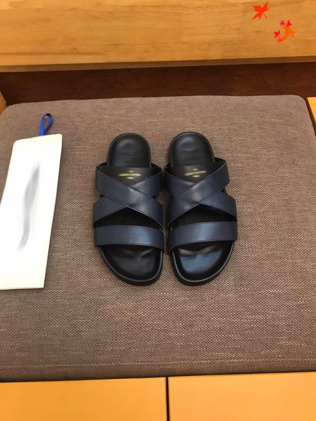 2021 designer luxurys slippers men sandals fashion beach shoes flip flops flat non-slip classical hole slipper with box size 39-45 -g78, Black
2021 designer luxurys slippers men sandals fashion beach shoes flip flops flat non-slip classical hole slipper with box size 39-45 -g78, Black