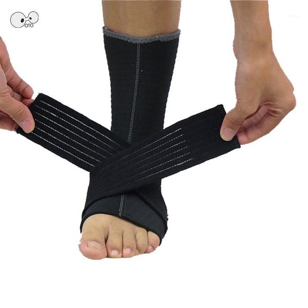 ankle support 2 pcs brace sports foot stabilizer adjustable bandage sock straps protector football guard sprain pads1, Blue;black
ankle support 2 pcs brace sports foot stabilizer adjustable bandage sock straps protector football guard sprain pads1, Blue;black