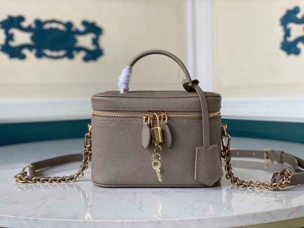 fashion women lady luxurys designers bags handbag genuine leather flower letter drawstring handbags purses crossbody strap bag and ribbons w
fashion women lady luxurys designers bags handbag genuine leather flower letter drawstring handbags purses crossbody strap bag and ribbons w