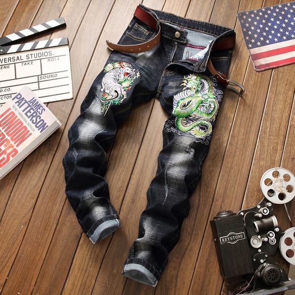 2021 new of straight men jeans denim 3d embroidered plus size 29-38 casual mode long motorcycle tag biker brim homme pants pyqc, Blue
2021 new of straight men jeans denim 3d embroidered plus size 29-38 casual mode long motorcycle tag biker brim homme pants pyqc, Blue