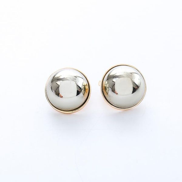 clip-on & screw back big pearl ear clips noble and luxurious women's fashion metal without piercing earrings design jewelry gift, Silver
clip-on & screw back big pearl ear clips noble and luxurious women's fashion metal without piercing earrings design jewelry gift, Silver