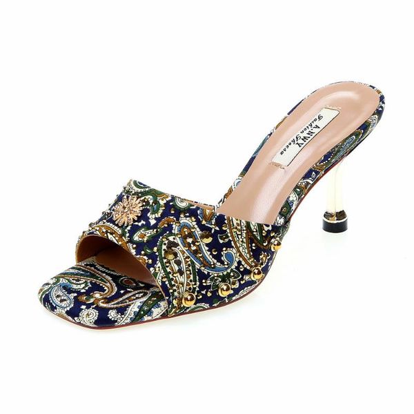 slippers summer women high heel sandals 2021 retro pattern design heels fish mouth open toe stiletto female, Black
slippers summer women high heel sandals 2021 retro pattern design heels fish mouth open toe stiletto female, Black