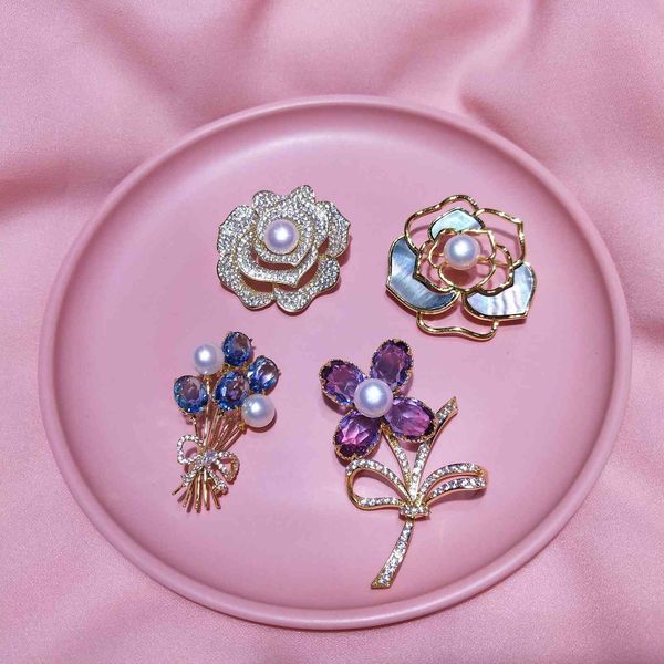 925 sterling silver moon freshwater pearl zircon women suit dress brooch pin camellia flower butterfly jewelry, Gray
925 sterling silver moon freshwater pearl zircon women suit dress brooch pin camellia flower butterfly jewelry, Gray
