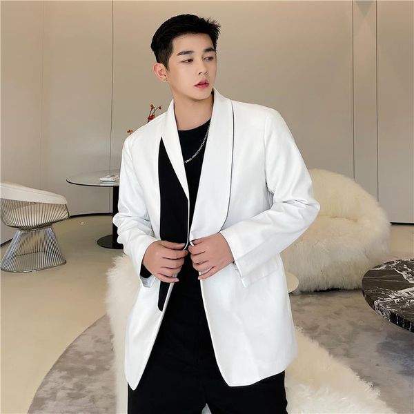 men's suits & blazers 2021 autumn korean style personalized asymmetric collar suit men casual loose mixed color for m-xl, White;black
men's suits & blazers 2021 autumn korean style personalized asymmetric collar suit men casual loose mixed color for m-xl, White;black