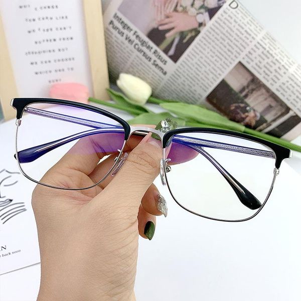 sunglasses 46992 metal square glasses frame men women computer eyeglasses optical fashion, White;black
sunglasses 46992 metal square glasses frame men women computer eyeglasses optical fashion, White;black