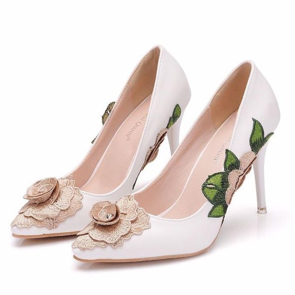 dress shoes women pumps flower pu pointed toe thin heels 9.5cm high women's wedding party, Black
dress shoes women pumps flower pu pointed toe thin heels 9.5cm high women's wedding party, Black