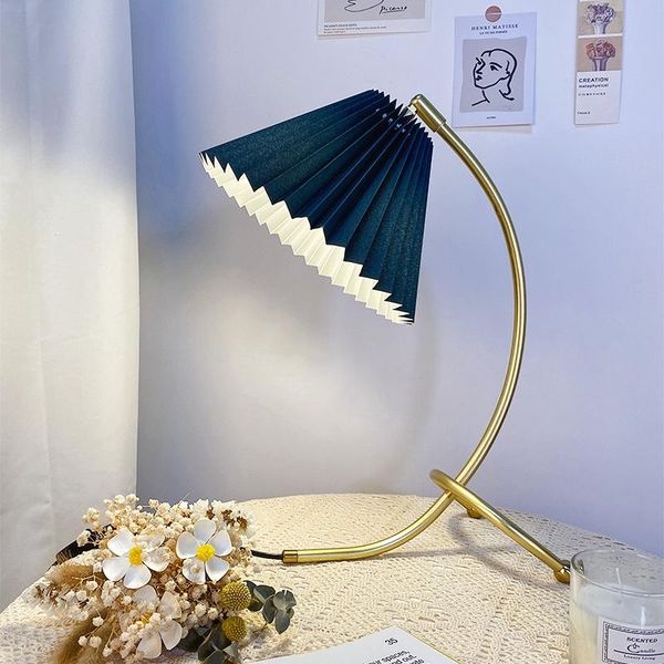 table lamps modern led golden lamp study bedroom bedside dining bar counter living room kitchen home decor light fixtures
table lamps modern led golden lamp study bedroom bedside dining bar counter living room kitchen home decor light fixtures