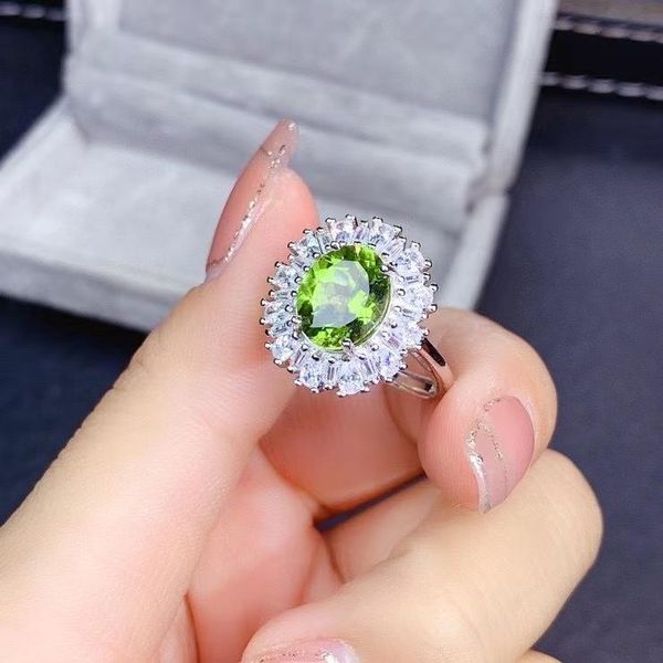 cluster rings elegant lovely round sun flower 8*10mm natural green peridot ring olivine s925 silver women girl party gift jewelry, Golden;silver
cluster rings elegant lovely round sun flower 8*10mm natural green peridot ring olivine s925 silver women girl party gift jewelry, Golden;silver