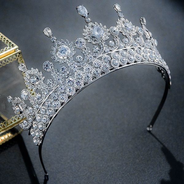 luxury handmade zircon sparkling rhinestone alloy tiara crown women silver color diadem bride wedding headpeice headdress lb
luxury handmade zircon sparkling rhinestone alloy tiara crown women silver color diadem bride wedding headpeice headdress lb