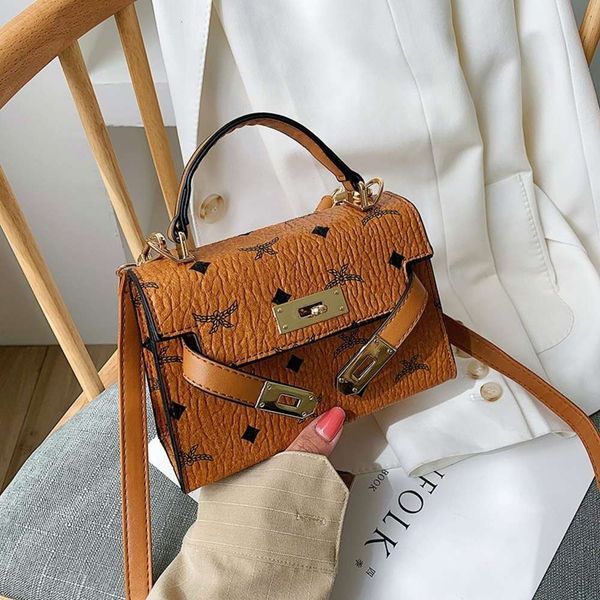 hbp luxury designernew 2020 women's trend pu fashion single shoulder texture leisure small square versatile slant span bag
hbp luxury designernew 2020 women's trend pu fashion single shoulder texture leisure small square versatile slant span bag