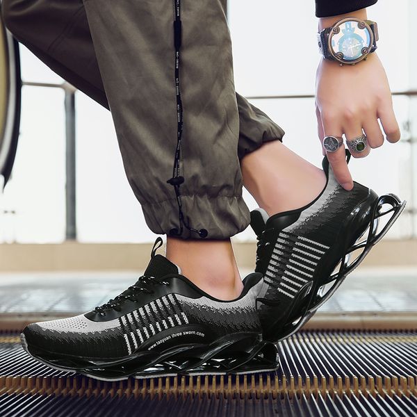 2020 light non-slip men sneakers plus size mens sports shoes comfortable breathable outdoor running shoes zapatos
2020 light non-slip men sneakers plus size mens sports shoes comfortable breathable outdoor running shoes zapatos