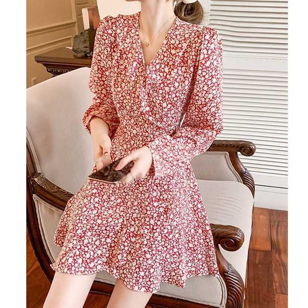 spring 2021 and autumn fashion v-neck floral drs with thin ruffle long sleeve chiffon drs small skirt, Black
spring 2021 and autumn fashion v-neck floral drs with thin ruffle long sleeve chiffon drs small skirt, Black