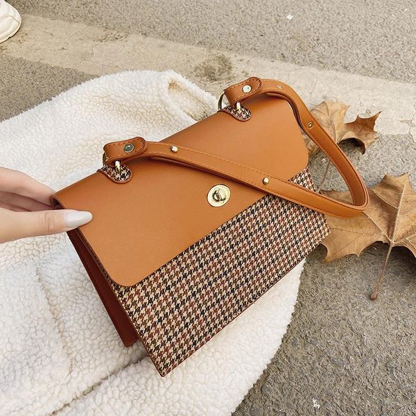 cross body retro bag female 2021 fashion all-match messenger high-quality one-shoulder square
cross body retro bag female 2021 fashion all-match messenger high-quality one-shoulder square