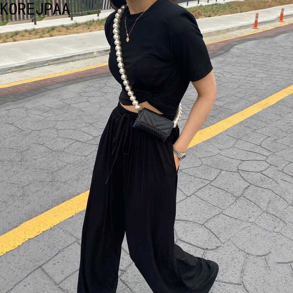 korejpaa women sets summer korean round neck twisted thin short-sleeved t-shirt high waist comfortable wide-leg pant 210526, White
korejpaa women sets summer korean round neck twisted thin short-sleeved t-shirt high waist comfortable wide-leg pant 210526, White