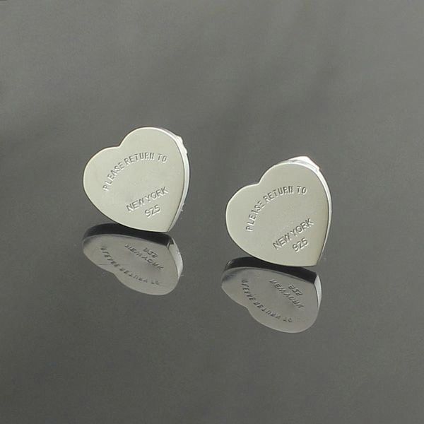 famous brand 316l titanium steel stud earring luxury heart shape brand women charm love earrings fashion jewelry wholesalex7ww#, Golden;silver
famous brand 316l titanium steel stud earring luxury heart shape brand women charm love earrings fashion jewelry wholesalex7ww#, Golden;silver