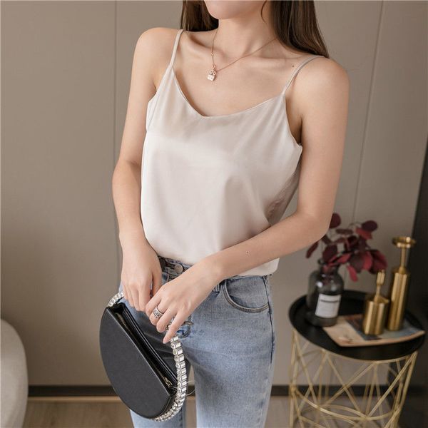 2021 superior spaghetti strap halter cleavage basic white cami sleeveless satin silk tank female will see sweater plus size gjoy
2021 superior spaghetti strap halter cleavage basic white cami sleeveless satin silk tank female will see sweater plus size gjoy