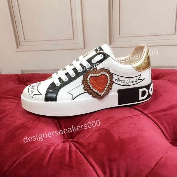 2021 boots men women white leather casual shoes lace up flat suede platform oversized sole sneakers comfort pretty trainers daily espadrille, Black
2021 boots men women white leather casual shoes lace up flat suede platform oversized sole sneakers comfort pretty trainers daily espadrille, Black