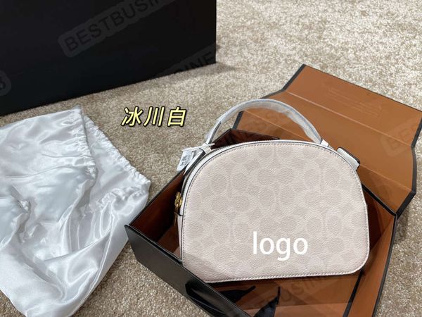 women's semi-circular bags double zippers go well with clothes the first choice for daily travel a single product size 21 15
women's semi-circular bags double zippers go well with clothes the first choice for daily travel a single product size 21 15