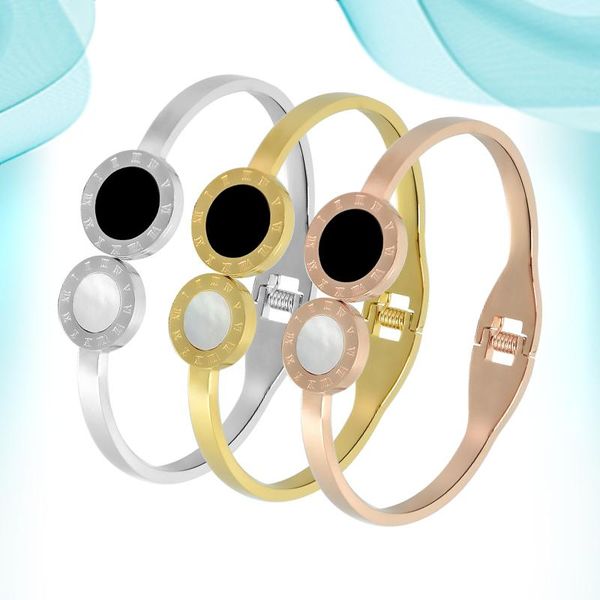 bangle fashion stainless steel bracelets black and white roman round cake shell bangles creative design women girls party gifts
bangle fashion stainless steel bracelets black and white roman round cake shell bangles creative design women girls party gifts