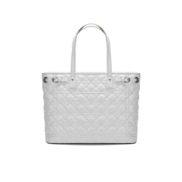 classic large-capacity car flower shoulder bag big brand boutique handbags original imitation luxury designer wallets convenient shoulder ba
classic large-capacity car flower shoulder bag big brand boutique handbags original imitation luxury designer wallets convenient shoulder ba