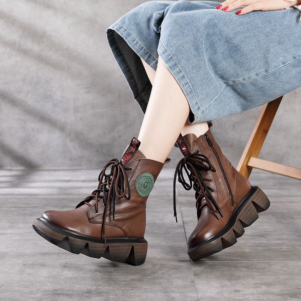 autumn and winter 2021 thick soled leather women's lace up waterproof platform heel boots side zipper short martin boots, Black
autumn and winter 2021 thick soled leather women's lace up waterproof platform heel boots side zipper short martin boots, Black